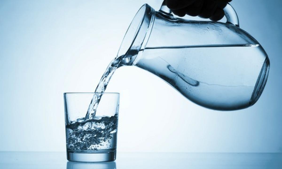 Benefits of drinking water on empty stomach